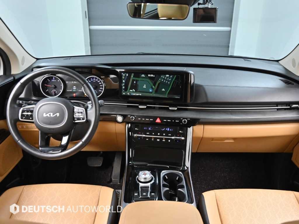 KIA Carnival - Vista 7