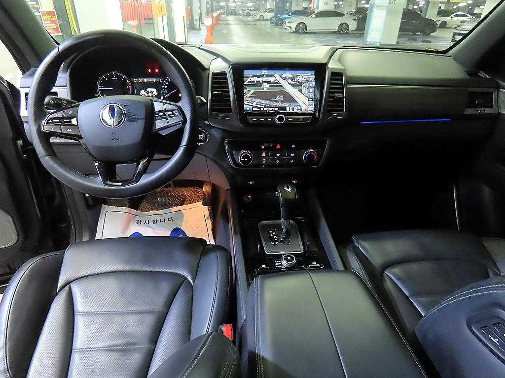 Ssangyong Rexton - Vista 10