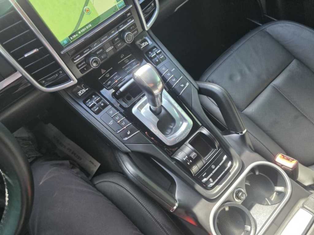 Porsche Cayenne 2015 Gris - Importación desde Corea - HF Imports Iquique - Foto 13