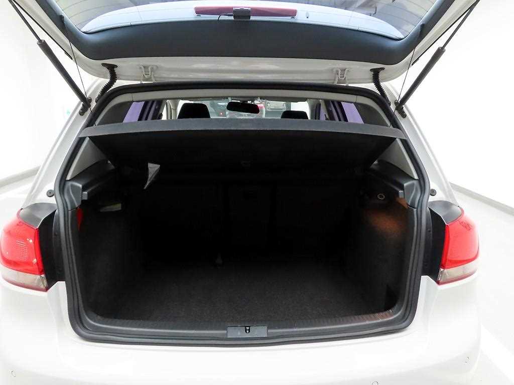 Volkswagen Golf 2013 Blanco - Importación desde Corea - HF Imports Iquique - Foto 17