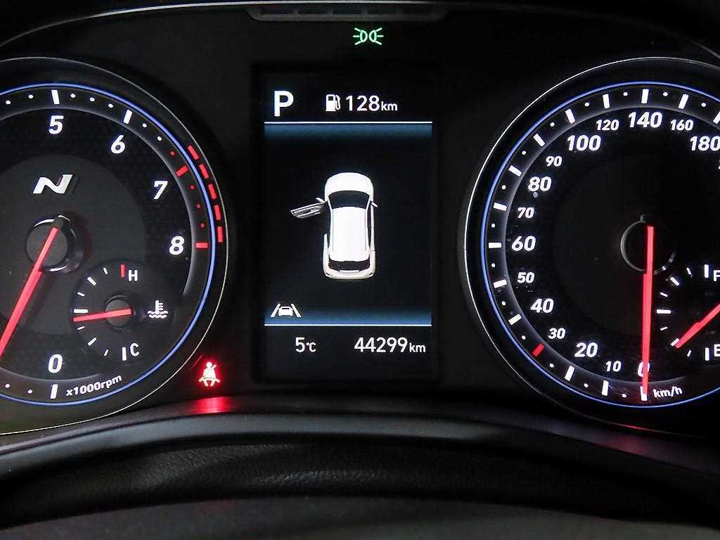 HYUNDAI Veloster - Vista 9