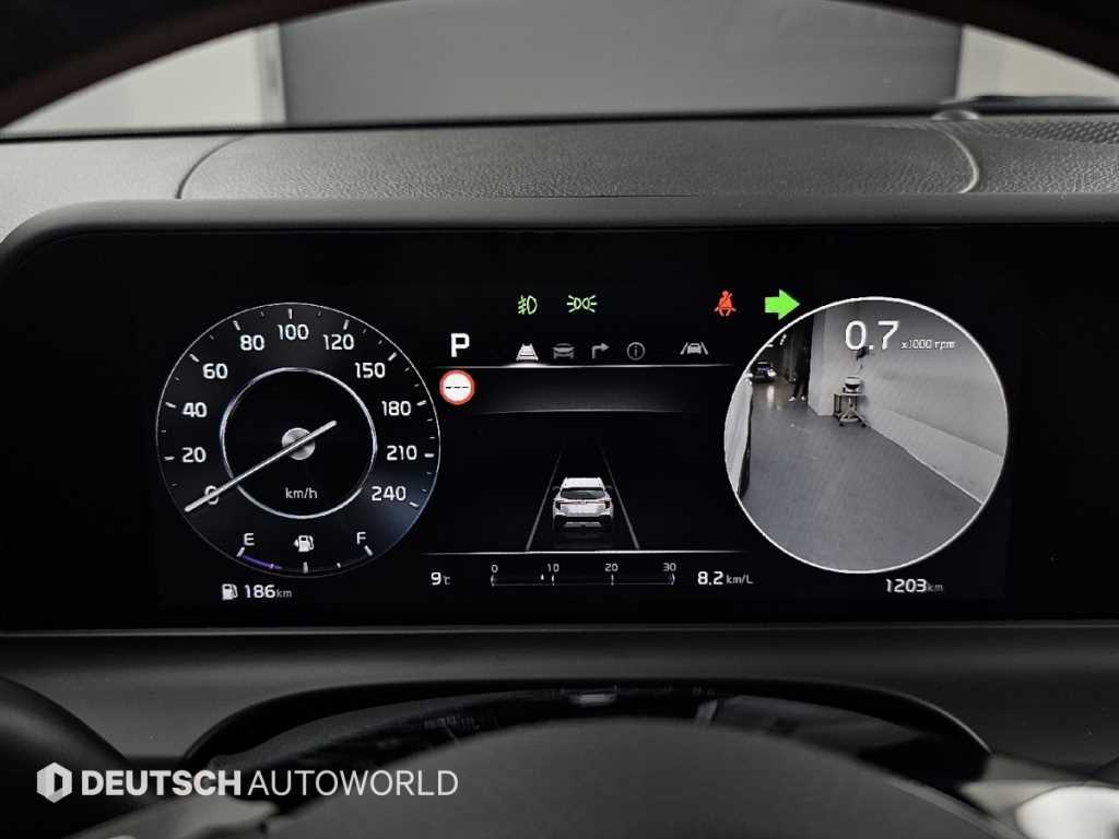 KIA Seltos - Vista 8