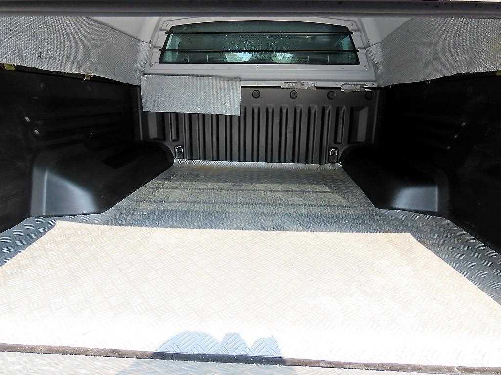 Ssangyong Rexton 2023 Verde - Importación desde Corea - HF Imports Iquique - Foto 17