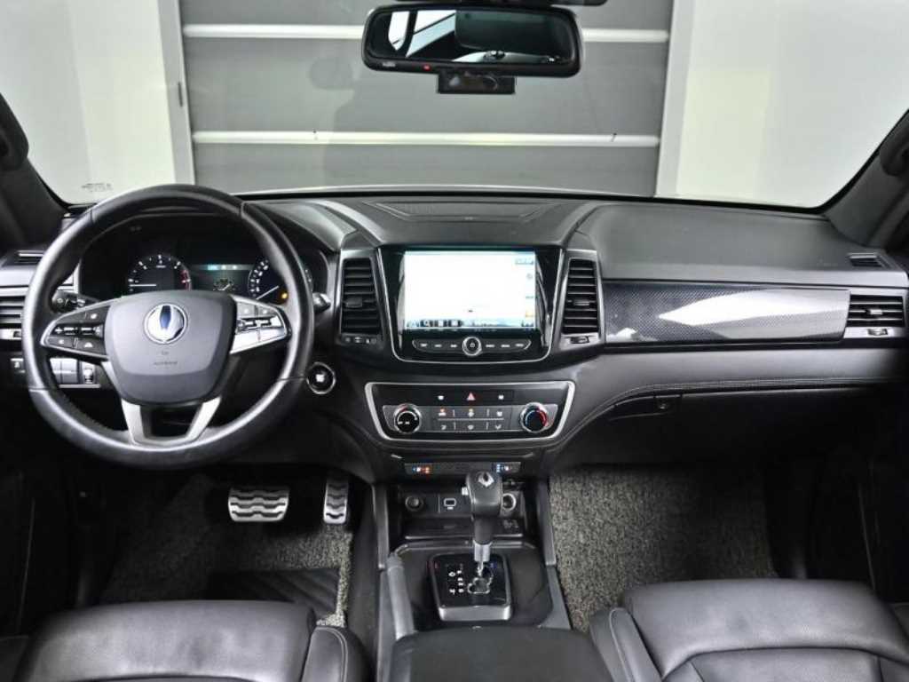 Ssangyong Rexton - Vista 7