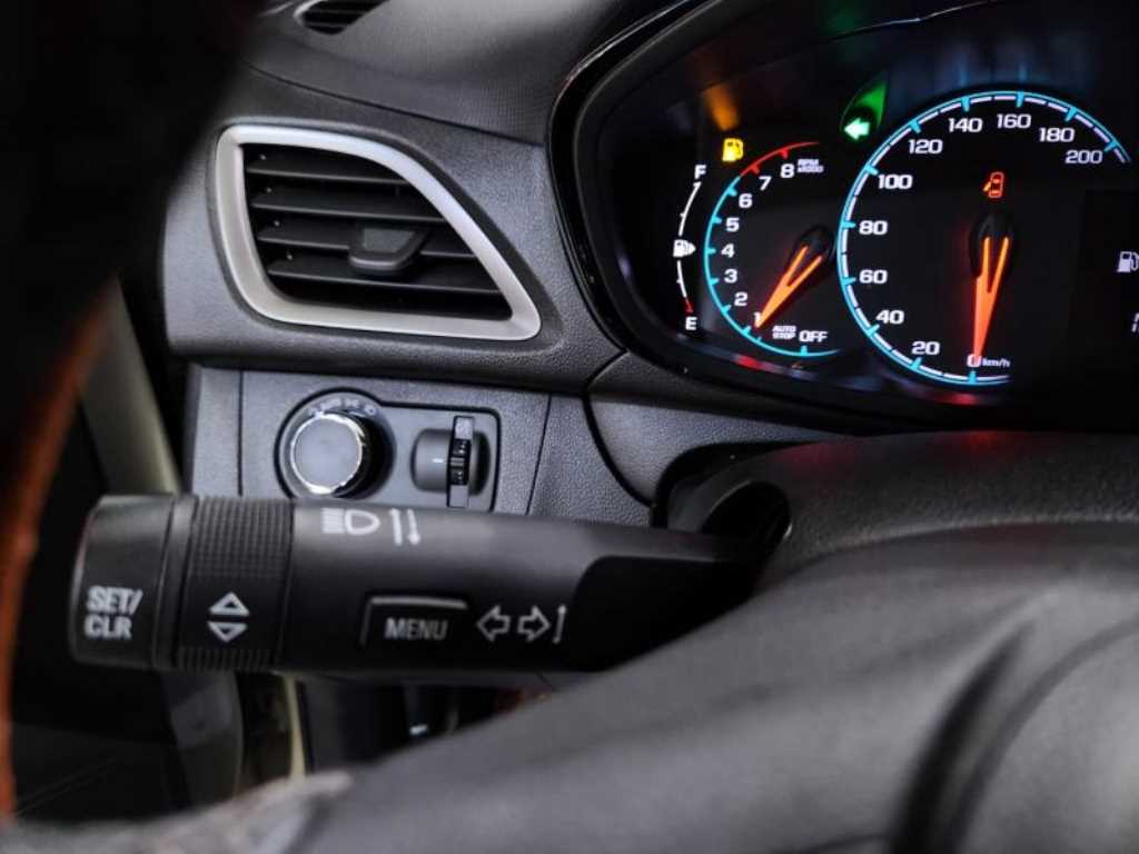 Chevrolet Spark - Vista 10