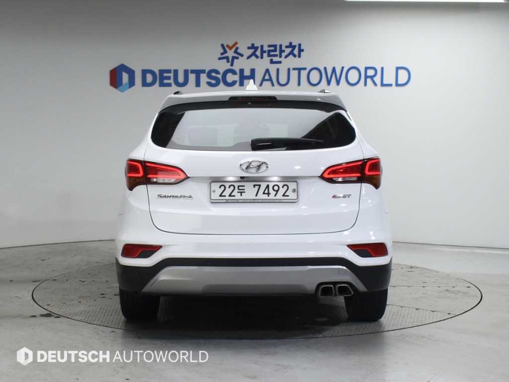 HYUNDAI Santa Fe - Vista 4