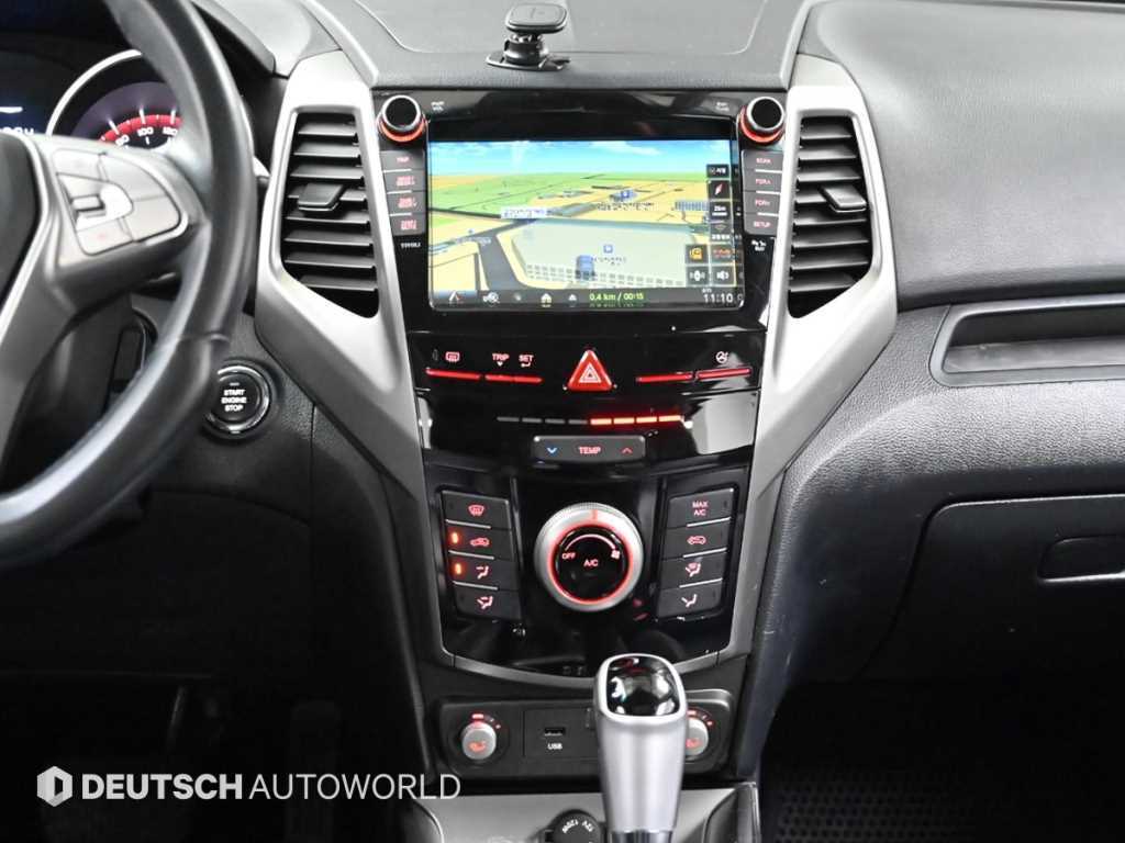 Ssangyong Tivoli 2016 Azul - Importación desde Corea - HF Imports Iquique - Foto 14