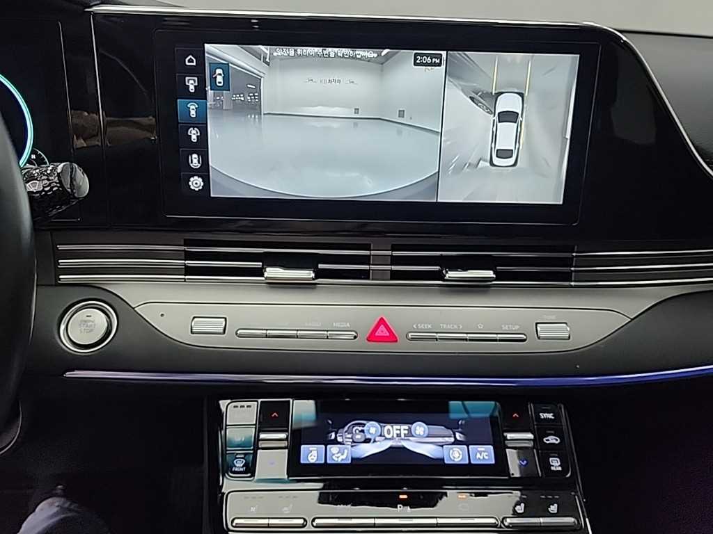 HYUNDAI Grandeur - Vista 10