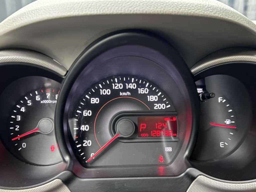 KIA Ray 2012 the color of pearl - Importación desde Corea - HF Imports Iquique - Foto 14