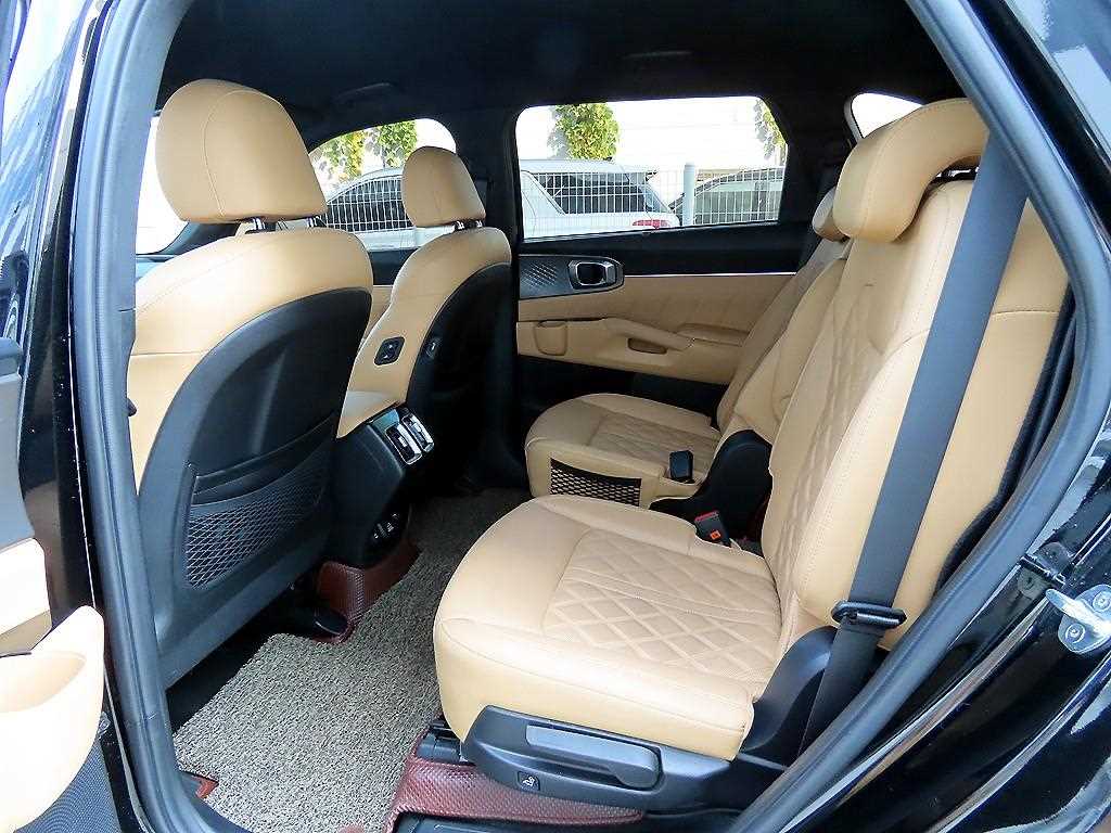 KIA Sorento - Vista 6