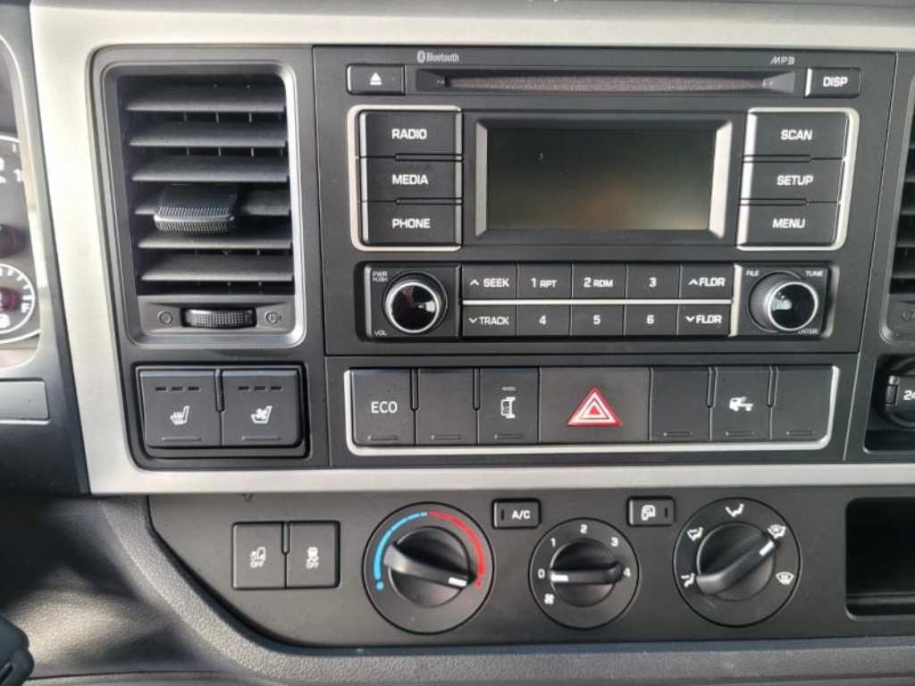 medium and large cargo Cargo 2023 Blanco - Importación desde Corea - HF Imports Iquique - Foto 16