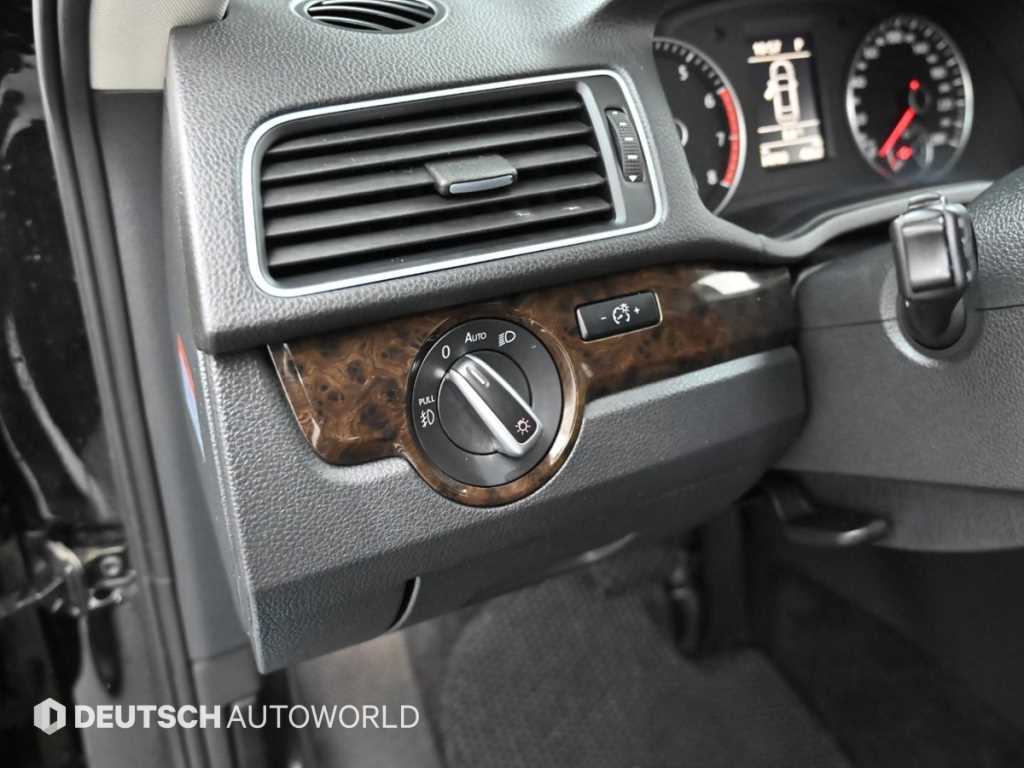 Volkswagen Passat 2015 Negro - Importación desde Corea - HF Imports Iquique - Foto 16