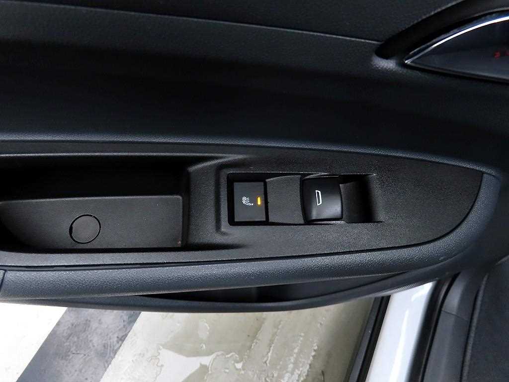 Chevrolet Bolt - Vista 12