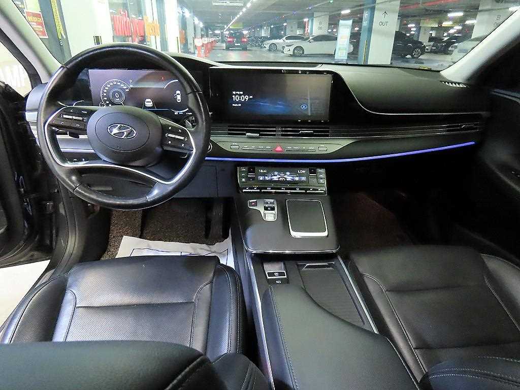 HYUNDAI Grandeur - Vista 10