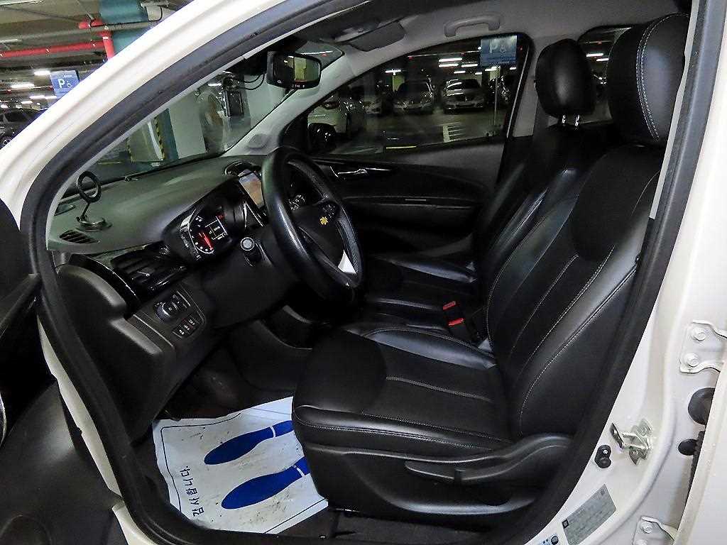 Chevrolet Spark - Vista 6