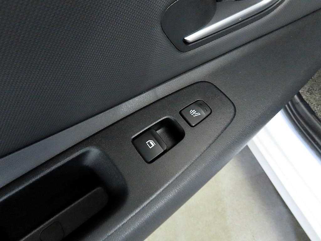 HYUNDAI Avante 2023 Blanco - Importación desde Corea - HF Imports Iquique - Foto 17