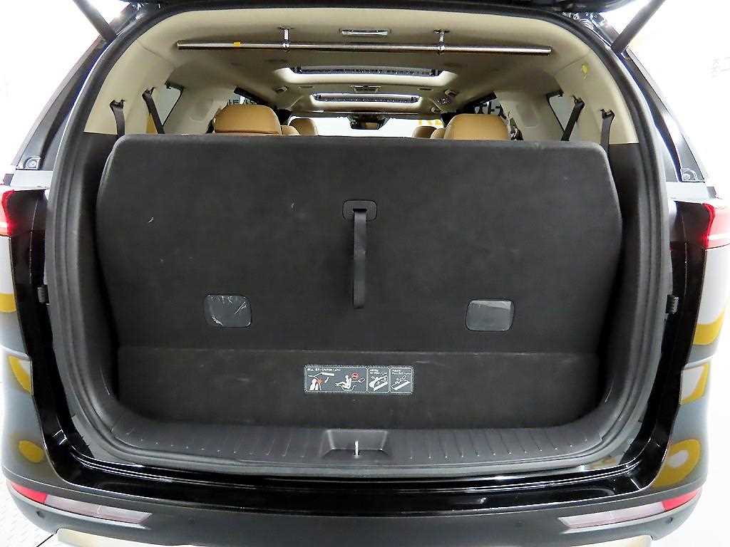 KIA Carnival 2023 - Importación desde Corea - HF Imports Iquique - Foto 17