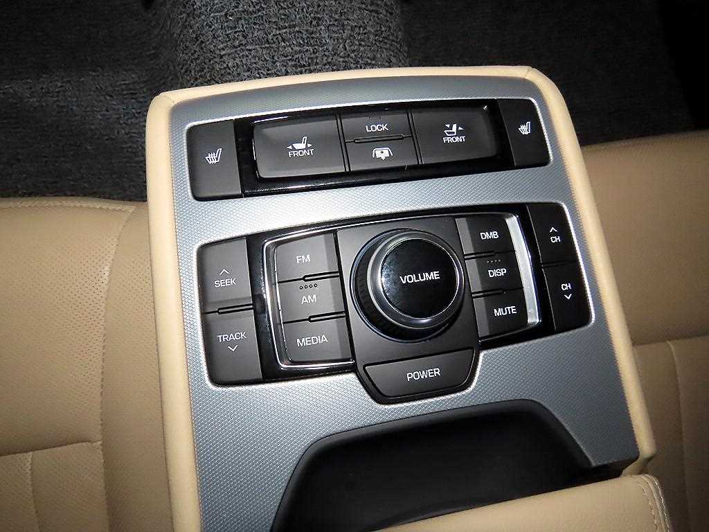 Genesis G80 2017 Plateado - Importación desde Corea - HF Imports Iquique - Foto 13