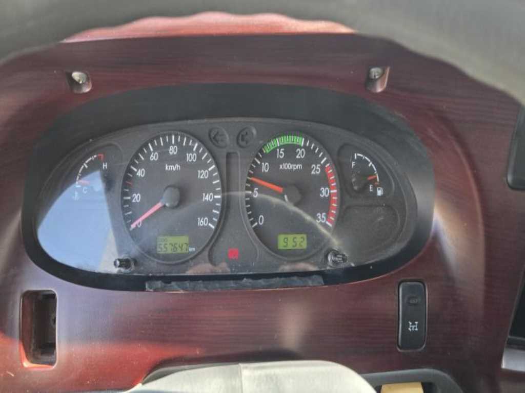 medium and large cargo truck - Vista 12