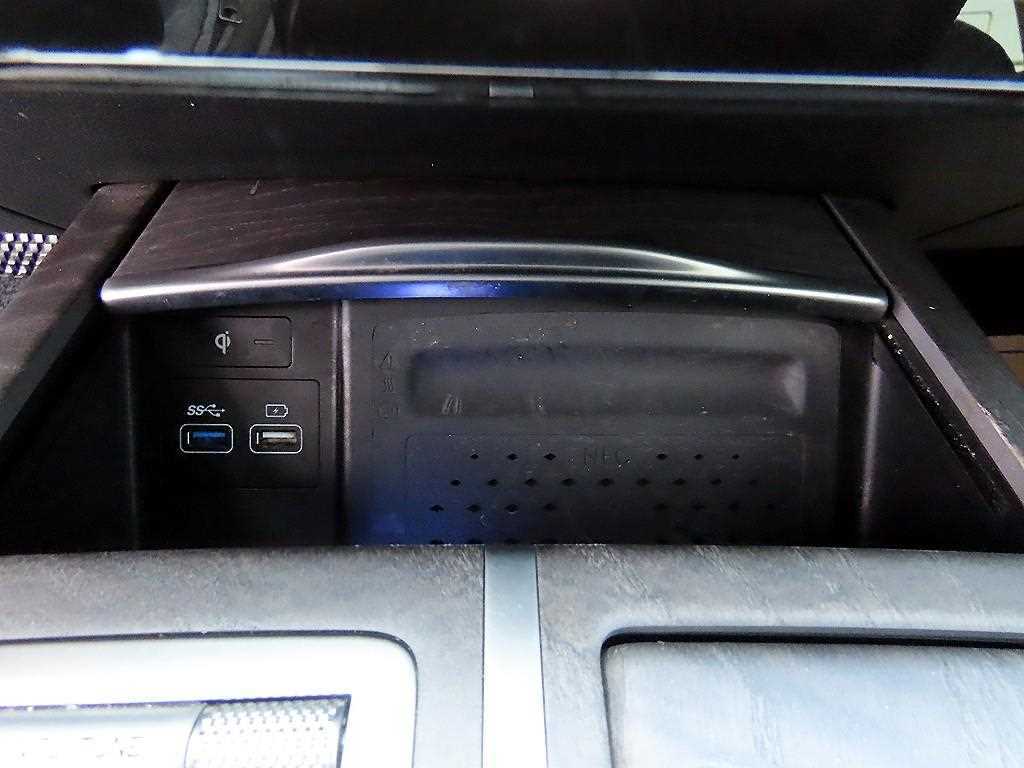 Genesis G80 2021 Negro - Importación desde Corea - HF Imports Iquique - Foto 13