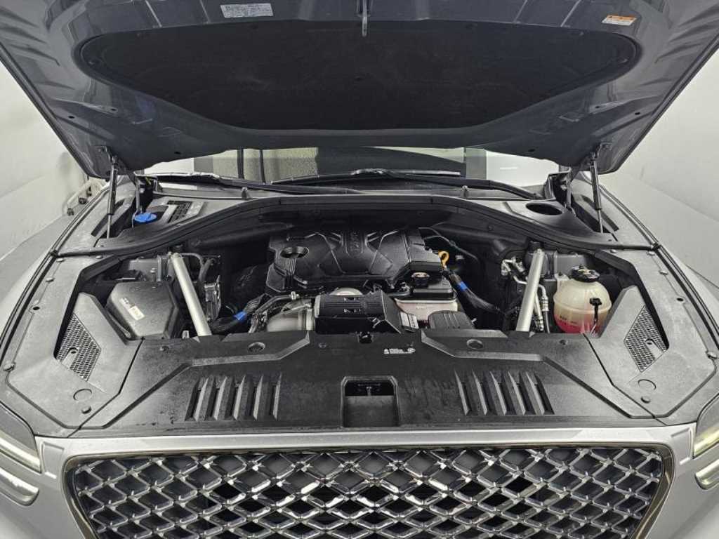 Genesis GV70 - Vista 6