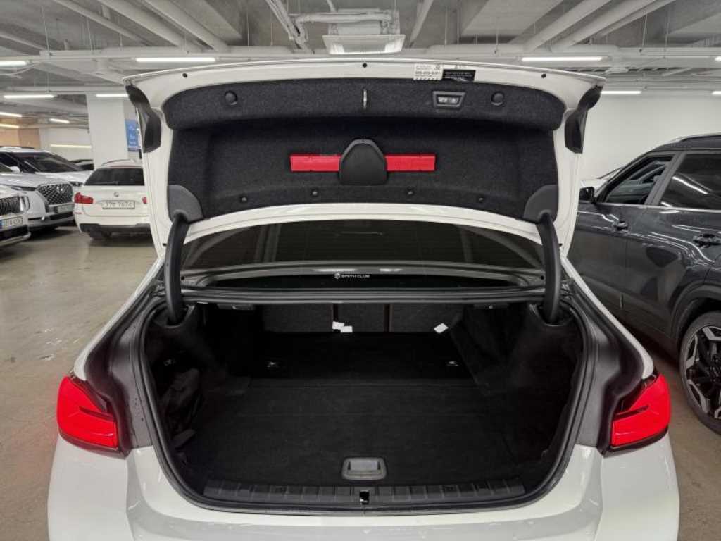 BMW 5 Series 2022 - Importación desde Corea - HF Imports Iquique - Foto 16