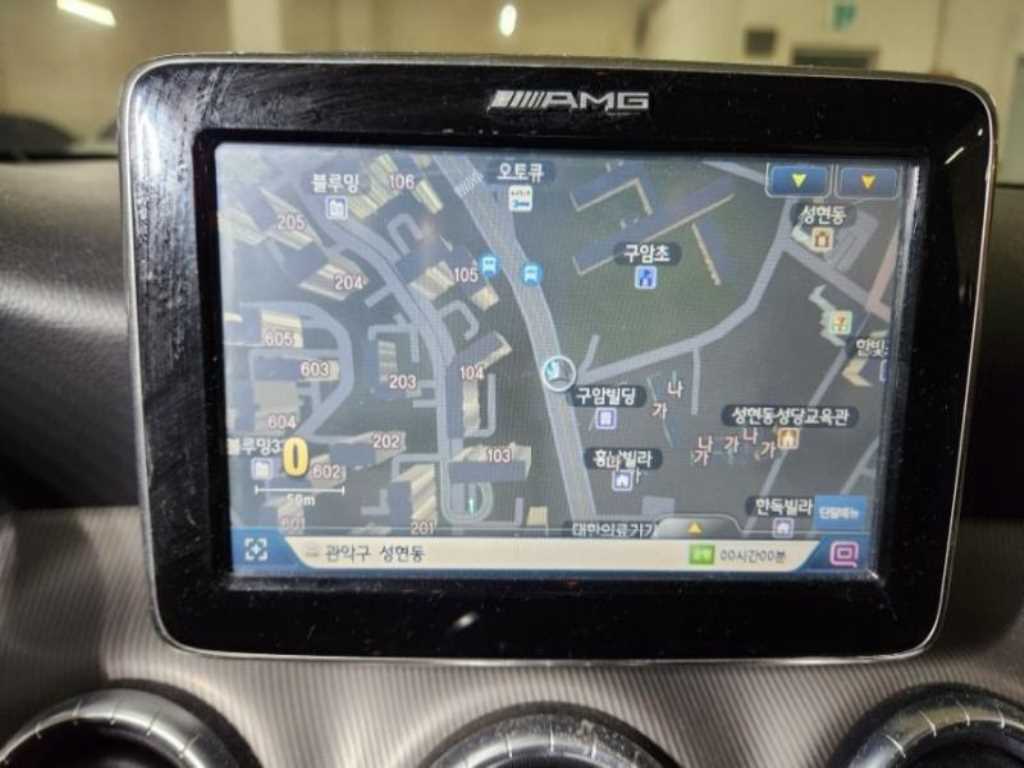 Mercedes Benz CLA Class - Vista 8