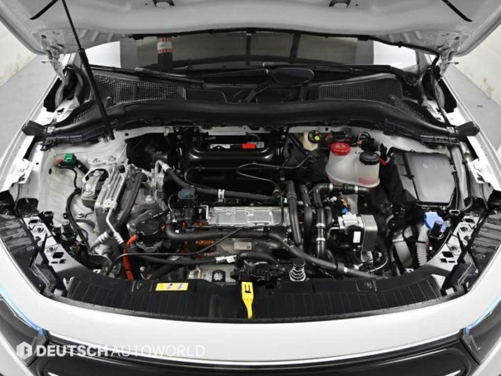 Mercedes Benz EQA - Vista 6