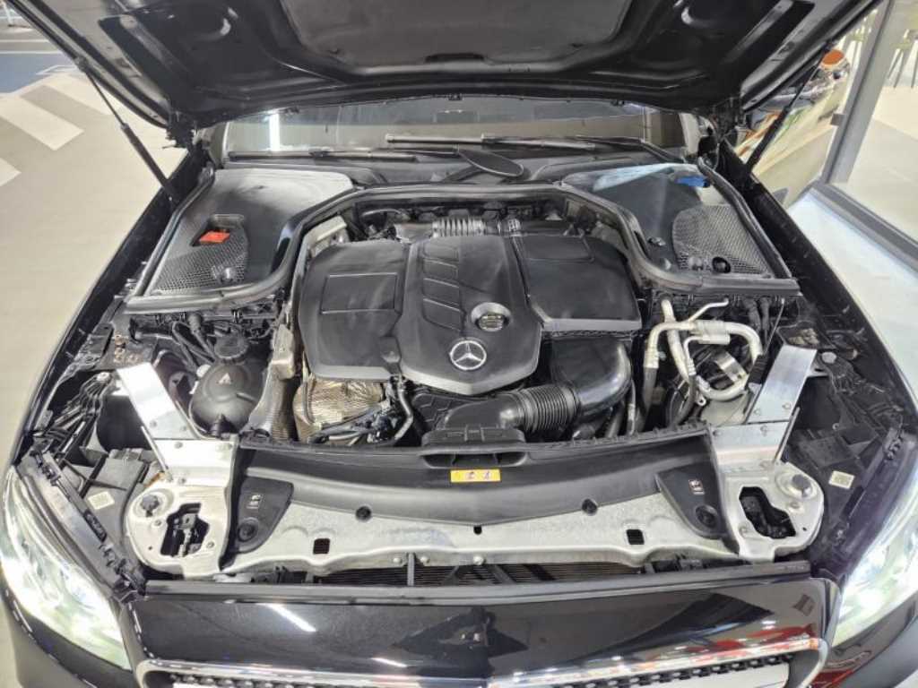Mercedes Benz E class 2020 Negro - Importación desde Corea - HF Imports Iquique - Foto 18