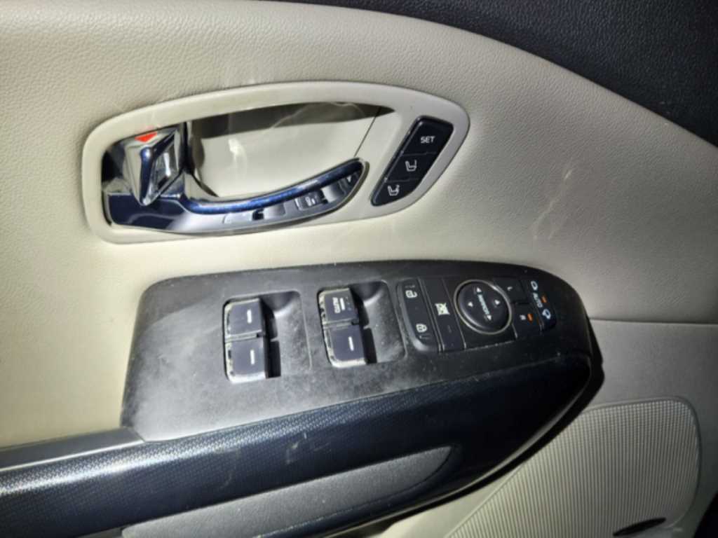 KIA Carnival 2016 Negro - Importación desde Corea - HF Imports Iquique - Foto 18