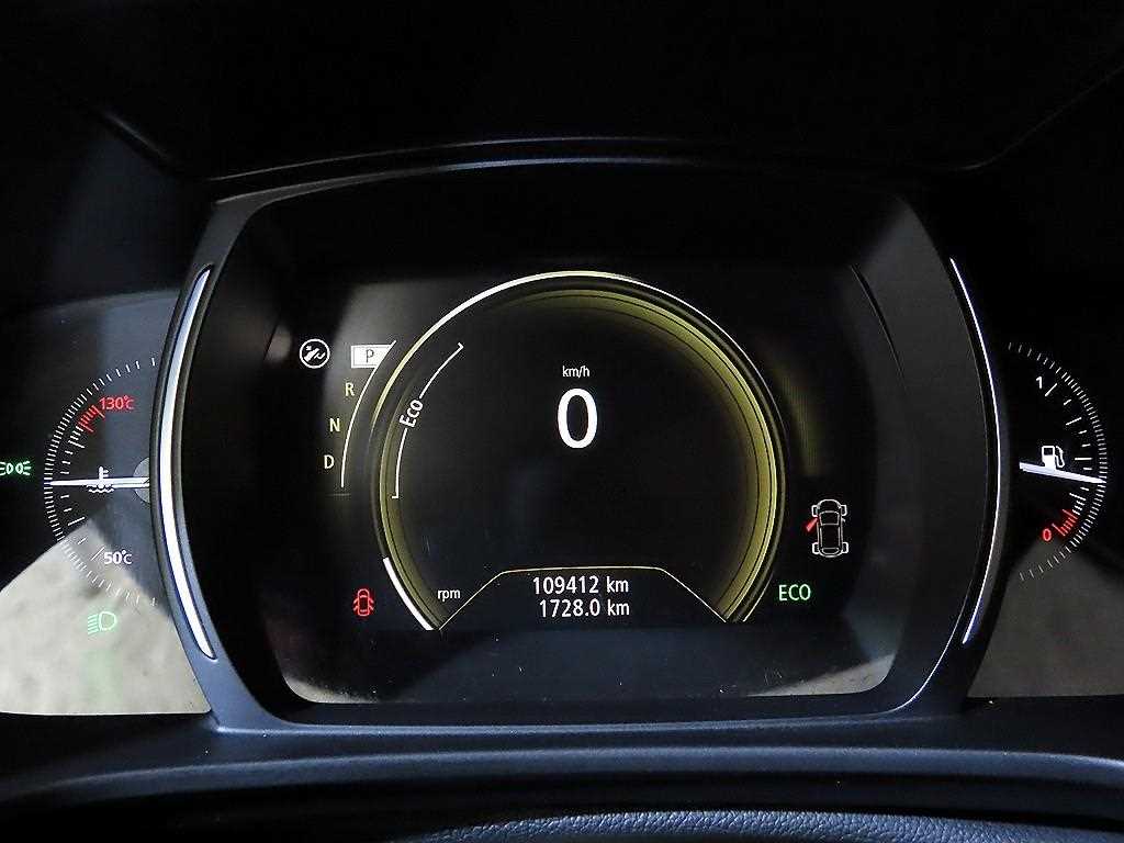 SAMSUNG QM6 - Vista 9