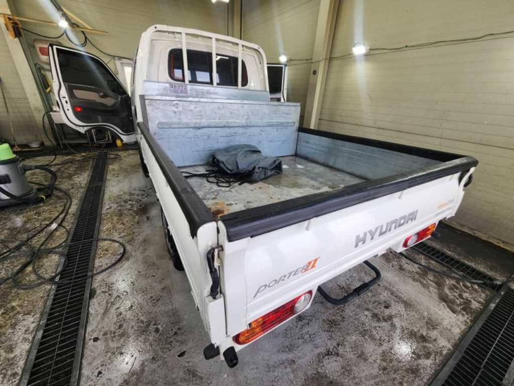 Small Truck Cargo (small) - Vista 8