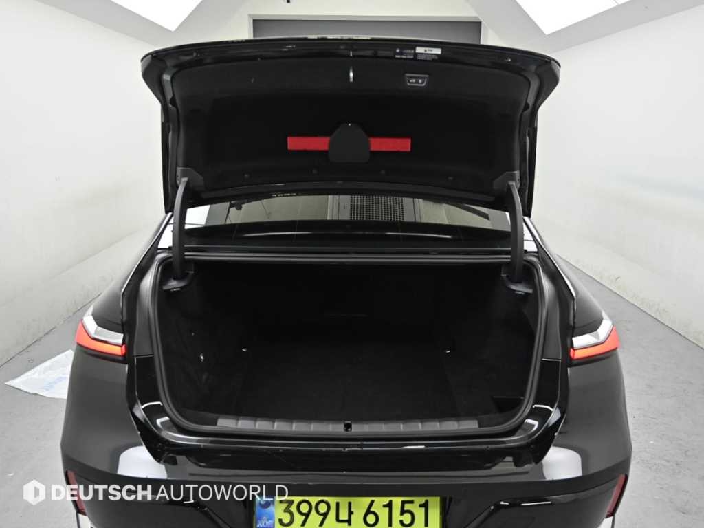 BMW i7 2025 Negro - Importación desde Corea - HF Imports Iquique - Foto 19