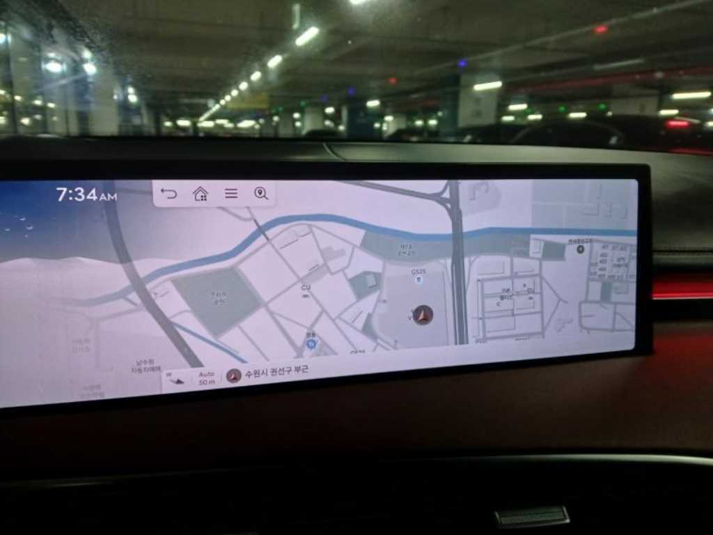 Genesis GV70 2025 Gris - Importación desde Corea - HF Imports Iquique - Foto 13