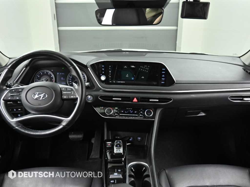 HYUNDAI Sonata - Vista 7