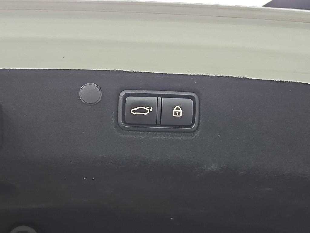 HYUNDAI Grandeur 2018 Blanco - Importación desde Corea - HF Imports Iquique - Foto 18