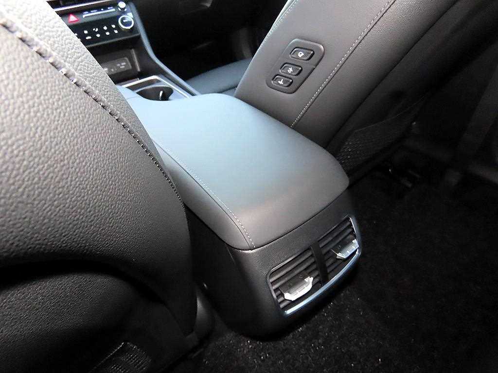 HYUNDAI Sonata 2025 Blanco - Importación desde Corea - HF Imports Iquique - Foto 17