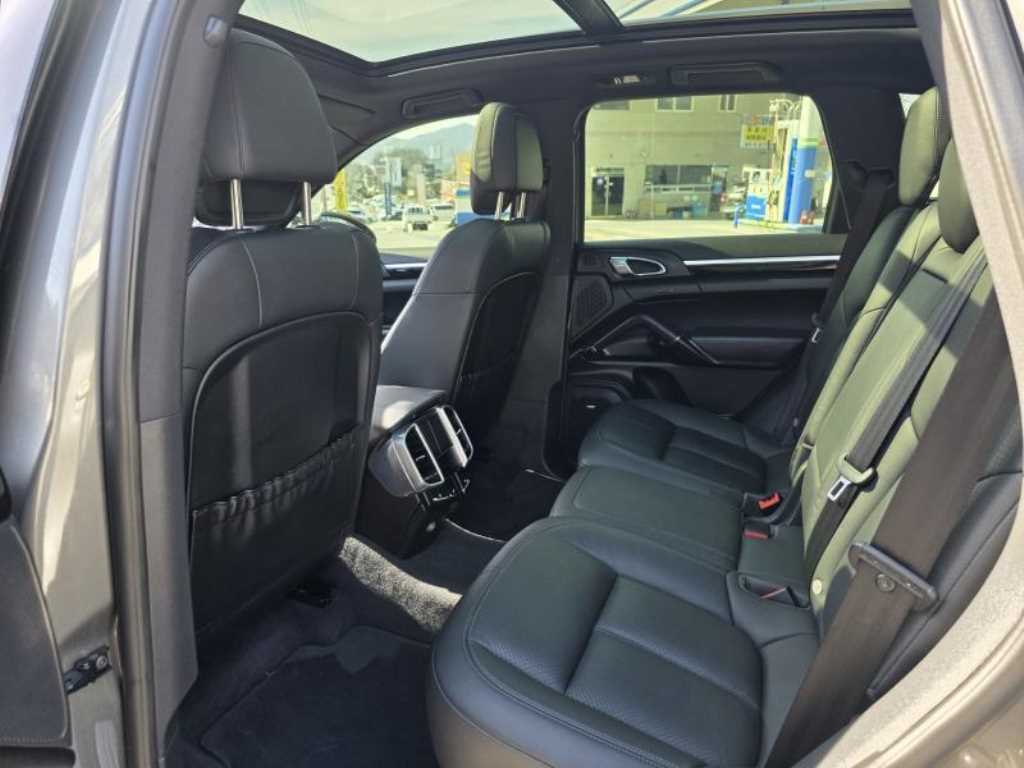 Porsche Cayenne 2015 Gris - Importación desde Corea - HF Imports Iquique - Foto 17