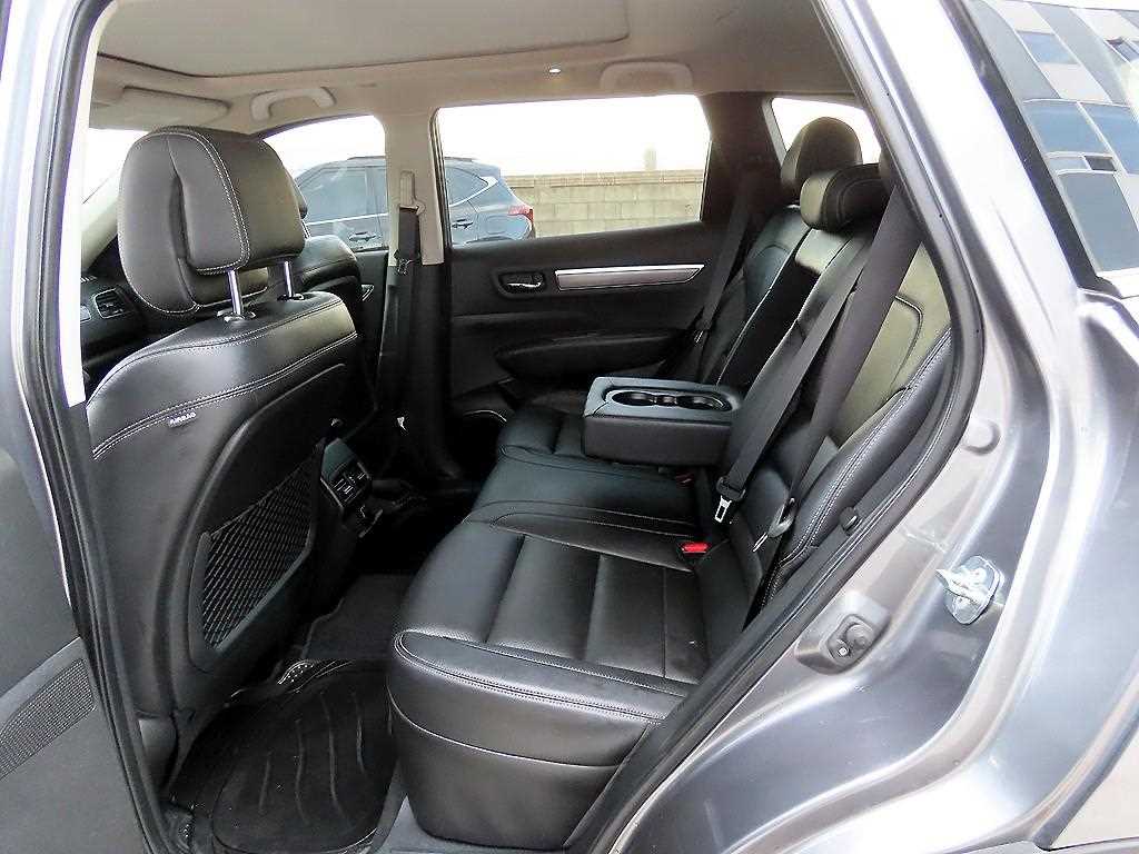 SAMSUNG QM6 - Vista 6