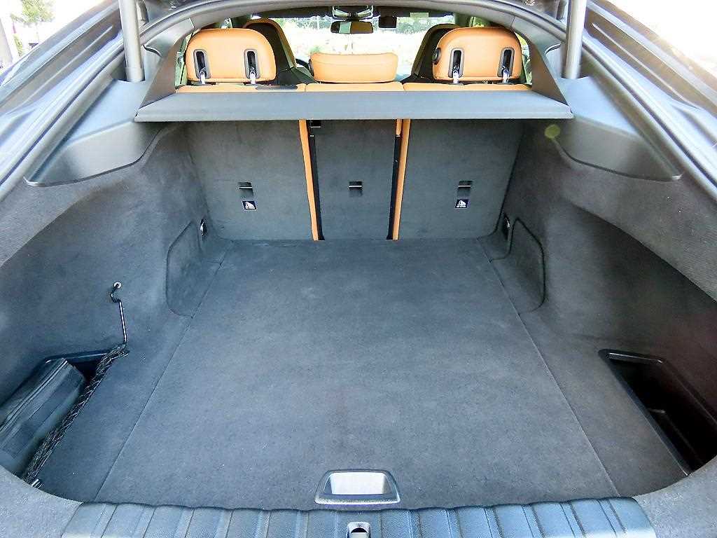 BMW i4 2024 Gris - Importación desde Corea - HF Imports Iquique - Foto 17