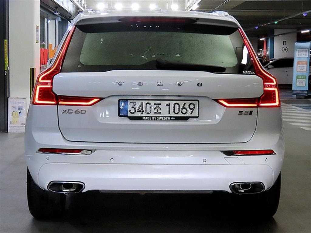 Volvo XC60 - Vista 5