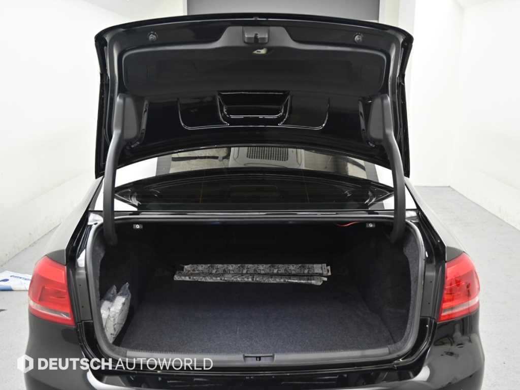 Volkswagen Passat 2015 Negro - Importación desde Corea - HF Imports Iquique - Foto 19