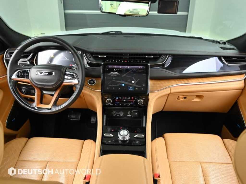 Jeep Cherokee - Vista 7