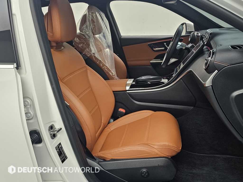 Mercedes Benz GLC Class - Vista 10