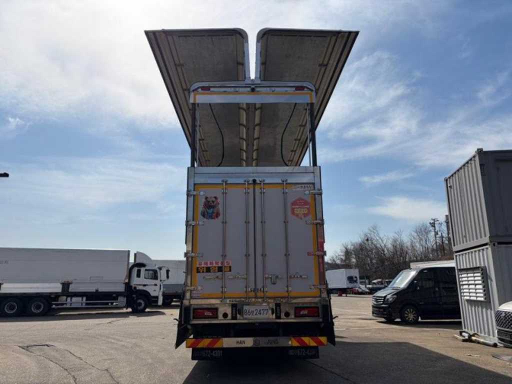 medium and large cargo truck 2022 Rojo - Importación desde Corea - HF Imports Iquique - Foto 16