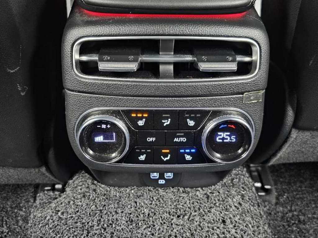 Genesis GV70 2022 Gold color - Importación desde Corea - HF Imports Iquique - Foto 16