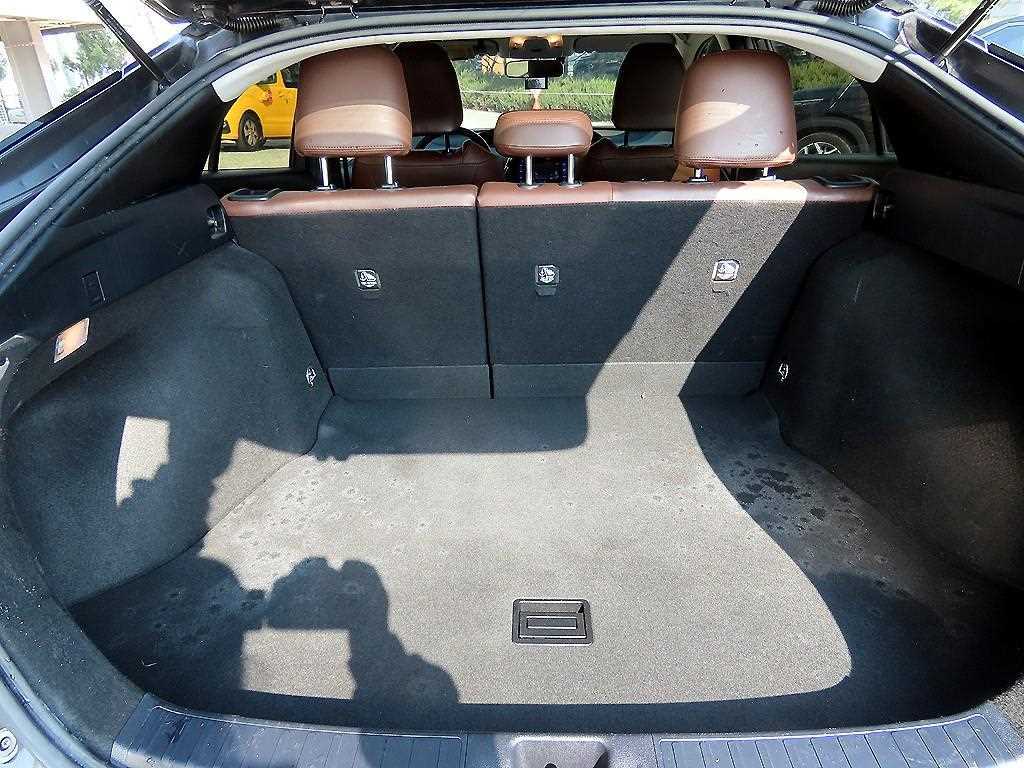 Toyota Prius 2017 Gris - Importación desde Corea - HF Imports Iquique - Foto 17