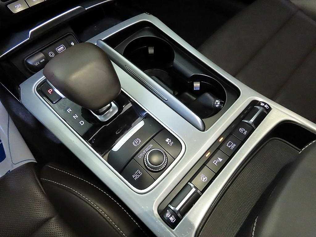 KIA Stinger - Vista 12