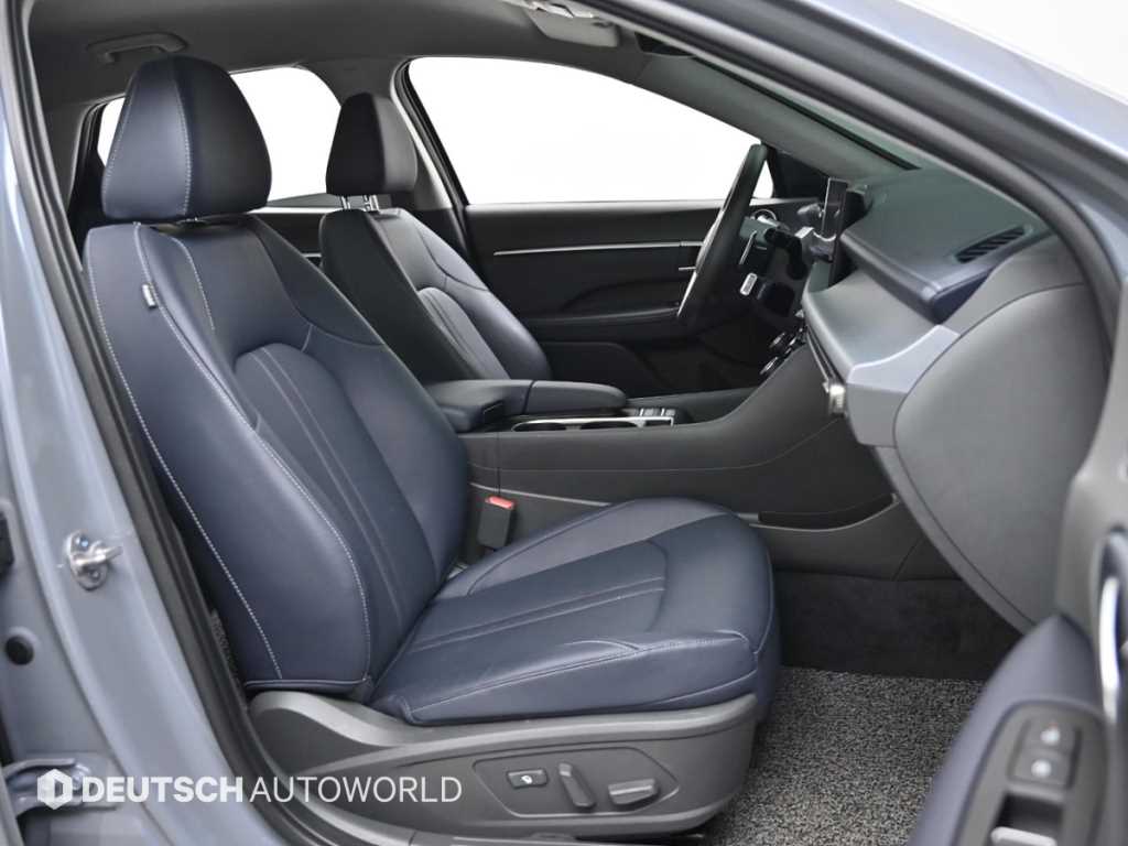 HYUNDAI Sonata - Vista 10