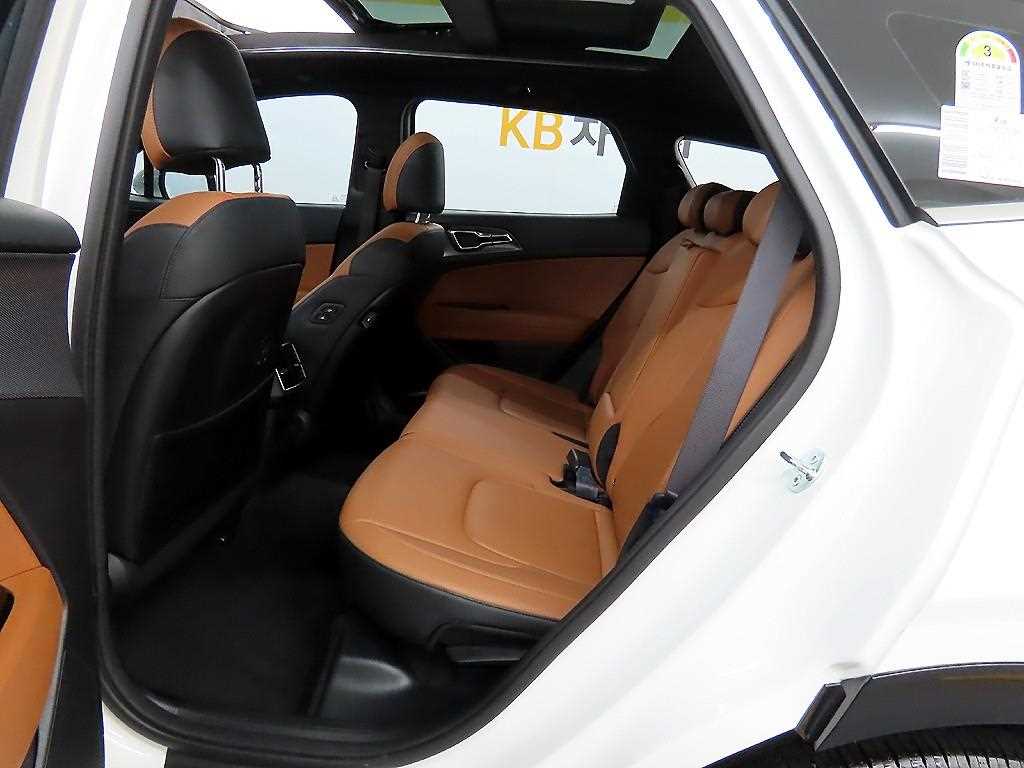 KIA Sportage - Vista 6